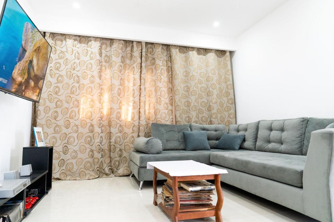Departamento En Ezeiza Appartement Buenos Aires Buitenkant foto